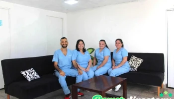 Clínica Fec-integrativa Ñemby Centro/consultorio Pediatrico/clinica Médica/ Odontologí /laboratori/radiografías - Ñemby 111214
