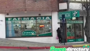 Farmacia Avenida y Perfumeria Max Weder - Av. Ángel Gallardo 395