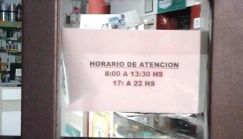 Farmacia La Pirámide - San Luis