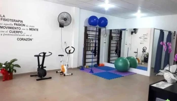 Kinética - Centro de Kinesiología y Estética - Santo Pipo