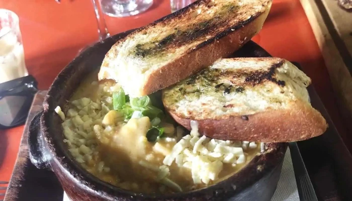 Bodegon Casa Emma -  Provolone - Merlo