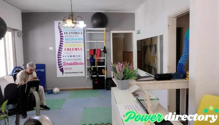Centro De Especialidad Del Movimiento -  Del Propietario - Cinco Saltos