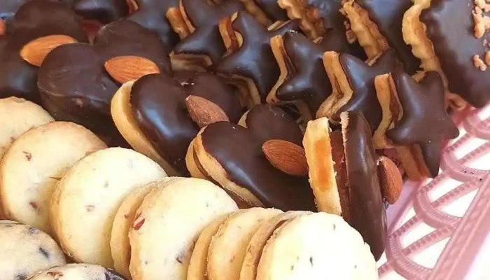 De Norte A Sur Pasteleria Artesanal Comida Y Bebida - Yapeyú