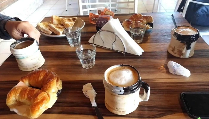 El Fortin Panaderia Y Cafe Cafe - San Rafael