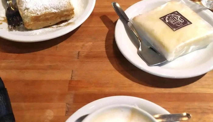 El Nazareno Fabrica Familiar De Alfajores Y Especialidades Comida Y Bebida - Merlo