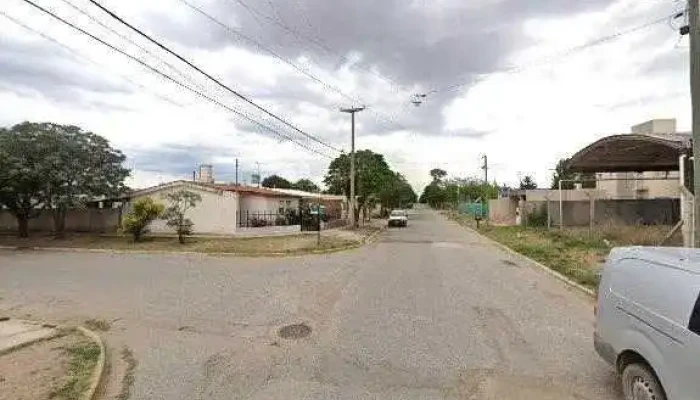 El Palacio De Las Tortas -  Direcciondeg - La Toma