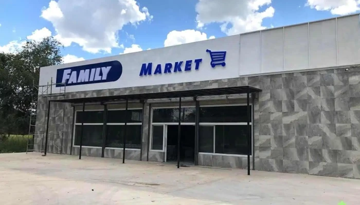Family Market - Villa Mercedes