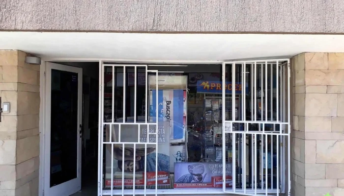 Farmacia Poncio - Pío Angulo 471