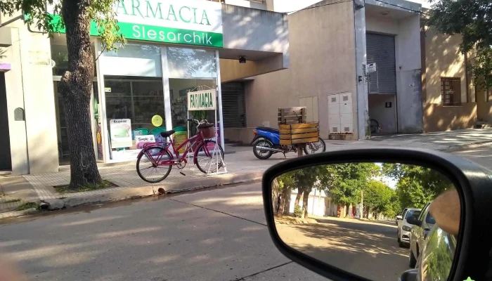 Farmacia Slesarchik - Venado Tuerto