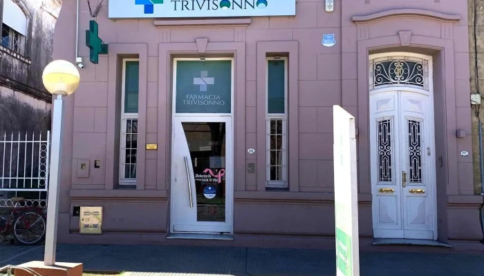 Farmacia Trivisono - El Trebol