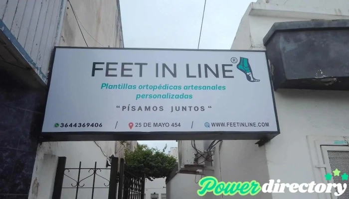 Feet In Line - Sáenz Peña