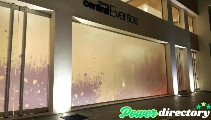 Hotel -    Espacio Central Exterior - Las Junturas