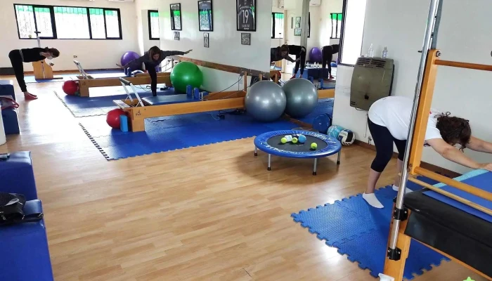 Manuel Velardez Salud Y Movimiento -  Gimnasio - Yerba Buena