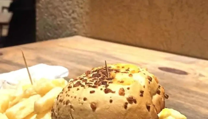 Otilia -  Comida Y Bebida - Monteros