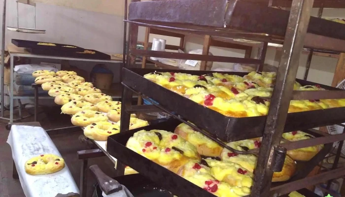 Panaderia 25 De Mayo -  Comida Y Bebida - 9 de Julio