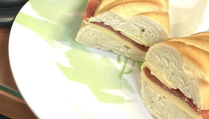 Panaderia 9 De Julio -  Comida Y Bebida - San Miguel de Tucumán