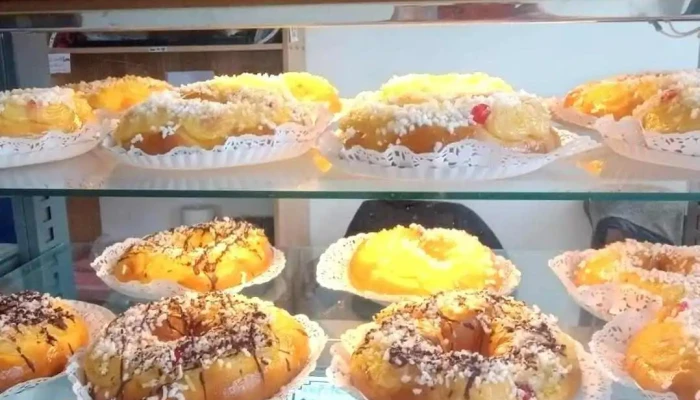 Panaderia Confiteria San Martin - Mar De Ajó