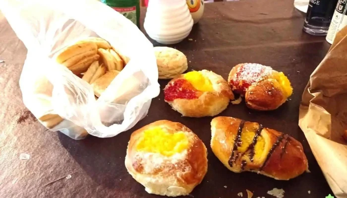 Panadería El Ceibo - San Luis