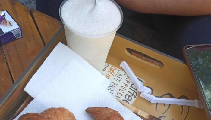 Panaderia Sagrada Familia Abierto Ahora - Santa Lucía