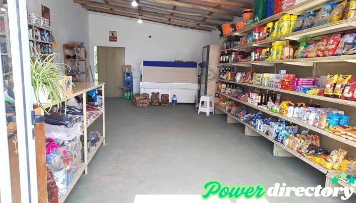 Panaderia Y Maxikiosco Don Coco Interior - Yataity Calle