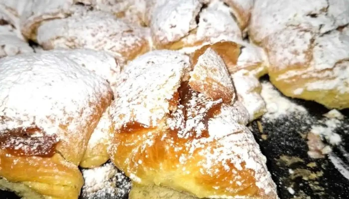 Panaderia Y Pastas La Primera Comida Y Bebida - Pampa de los Guanacos
