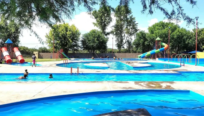 Parque Acuático "Aguas del Caldenal" Telén, La Pampa - Telén