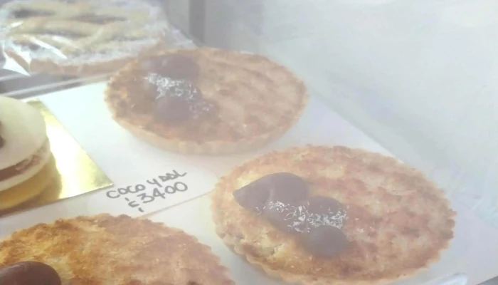Uno De Cada -    Pasteleria Y Panes Caseros Numero - Junín